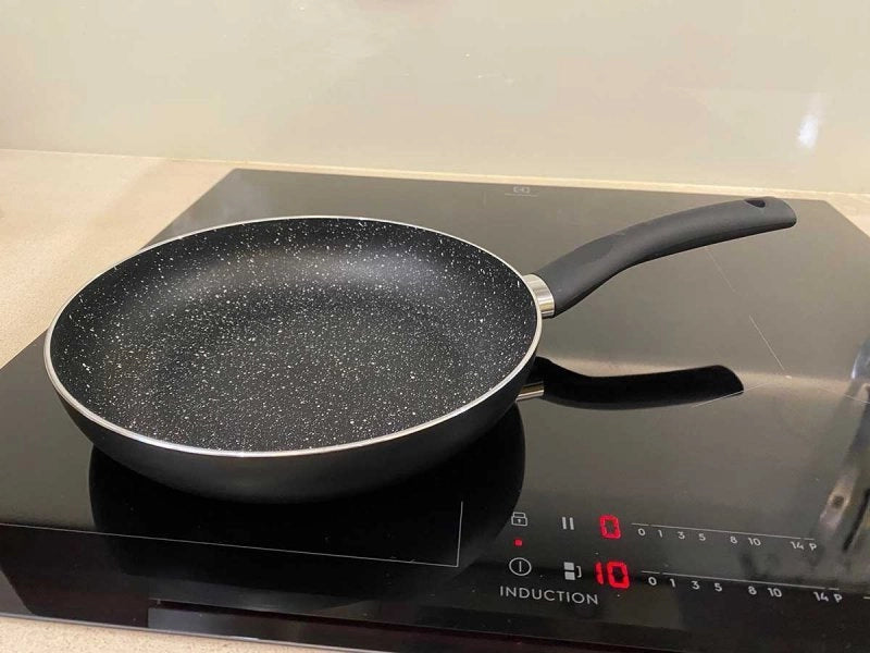 Padella antiaderente rivestita in marmo Kinghoff KH-3978 da 18 cm