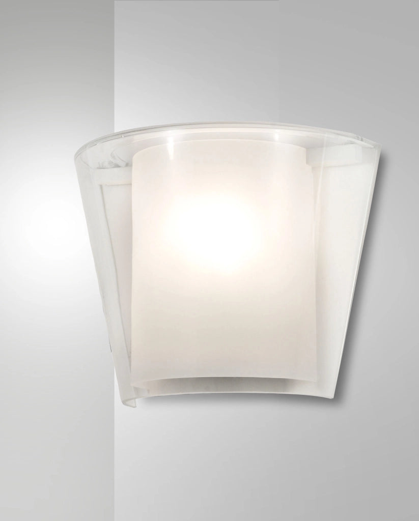 Lampada da Parete Viki in Metallo e Vetro Colore Trasparente, Attacco E27 40W, Design Elegante per Interni IP20, 28.5x14.5x23.5 cm - Classe 1