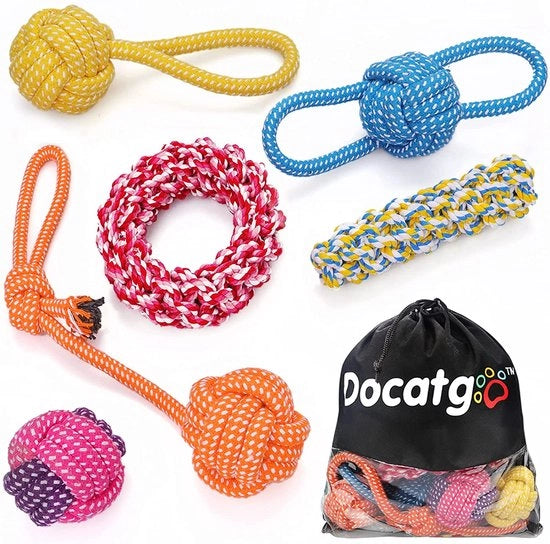 Set di giocattoli per cani