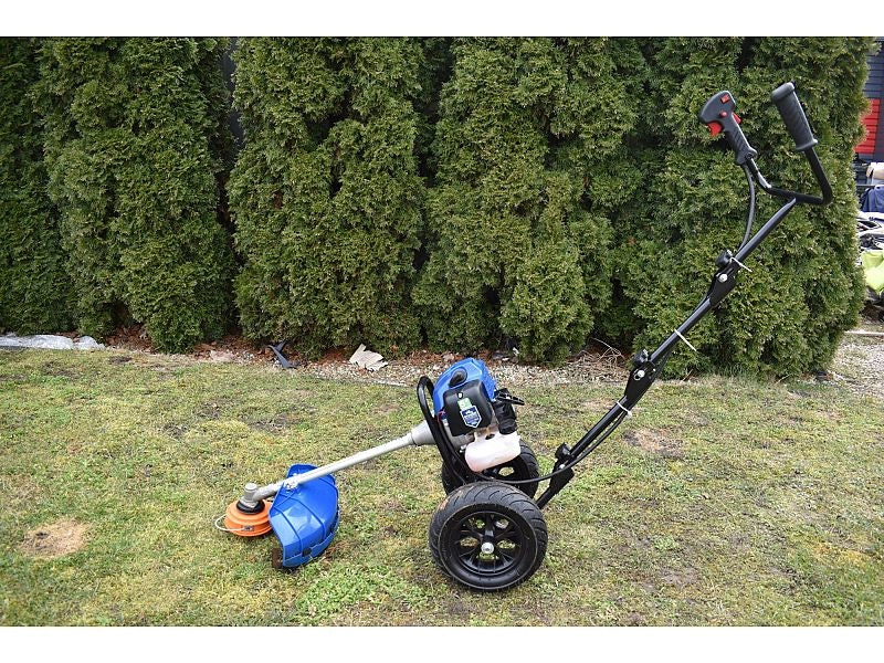 Decespugliatore a ruote Hyundai 35240 a scoppio con testina filo e disco