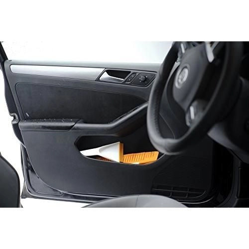 Fiskars SnowXpert Eiskratzer & Schneebürste