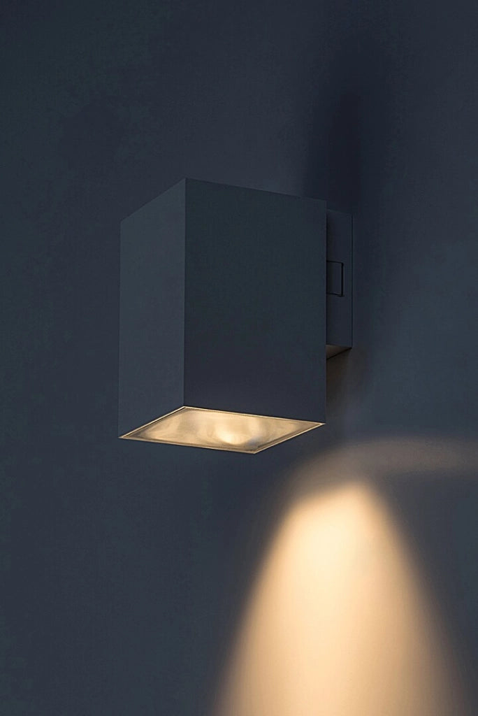 Applique esterna quadrata bianca LED 9W CCT IP65 Rabalux Urfa