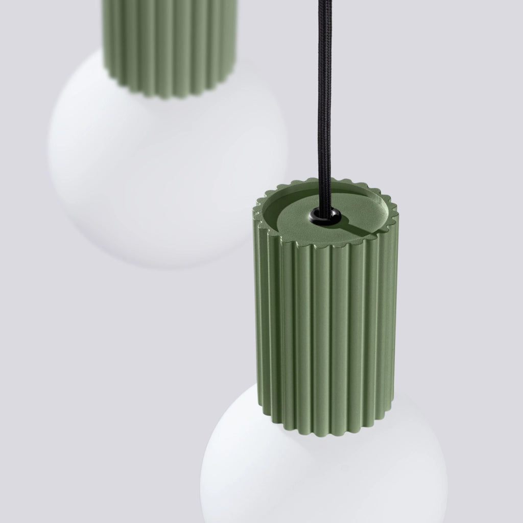 Lampada a sospensione HALO 3P verde oliva