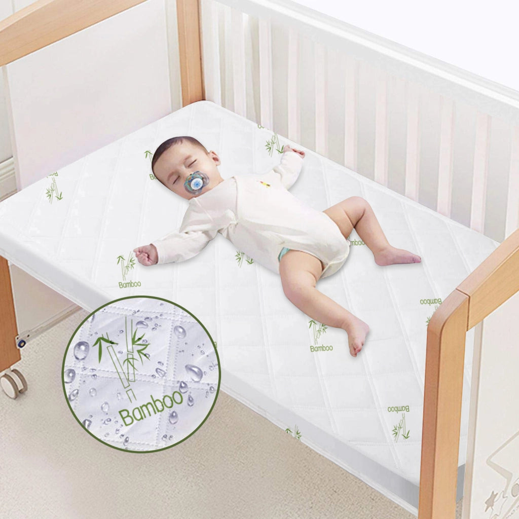 Coprimaterasso Neonati Impermeabile Trapuntato Lettino Culla 60x120 Cm  Antiacaro Micro Traspirante Silenzioso Barriera Liquidi Angoli Elasticizzati SalvaPipi  Bambino Bambù - 1 Pezzo