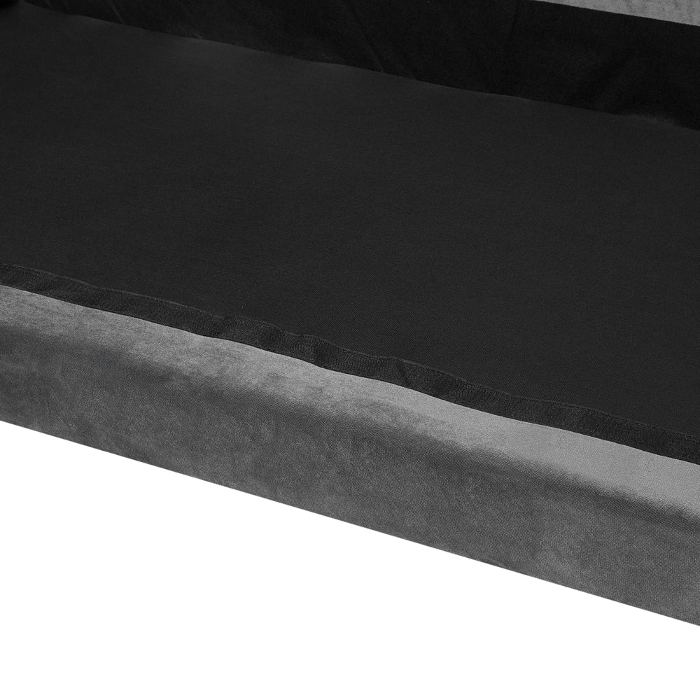 Divano con 6 cuscini Rivestimento in velluto grigio Gambe in legno chiaro 2 posti