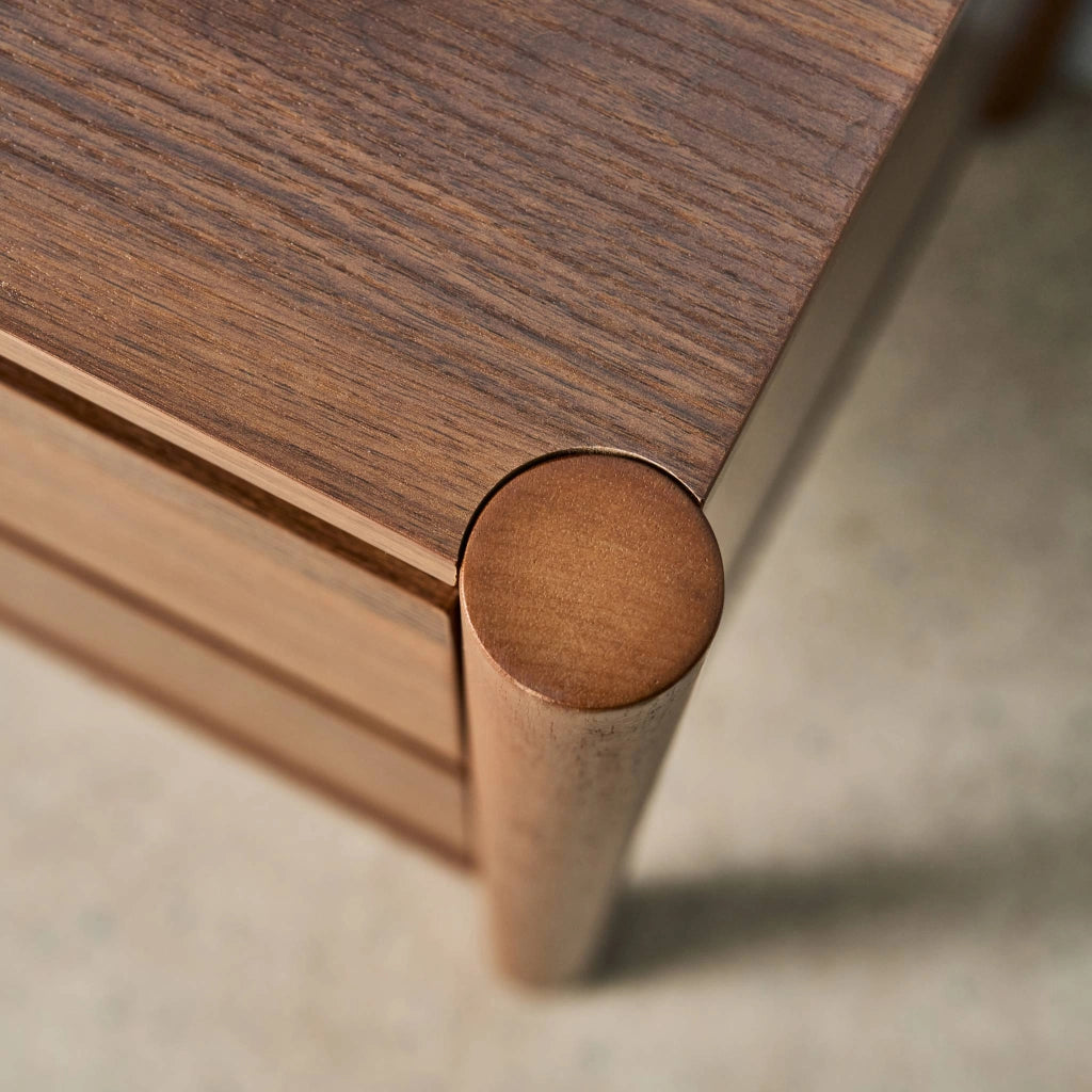Comodino decorazione legno 2 cassetti, noce