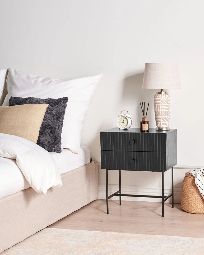 Comodino con 2 cassetti Nero stile moderno
