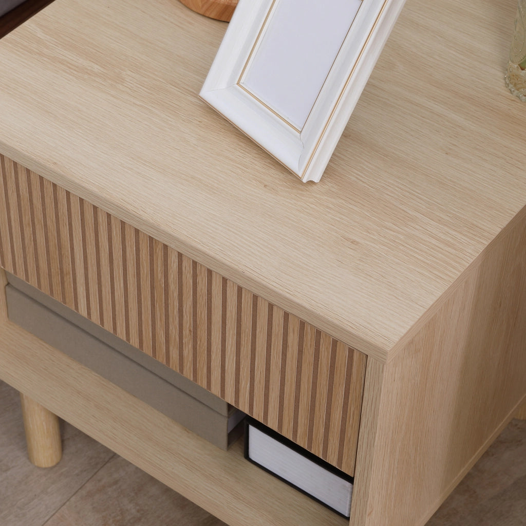 Comodino con cassetti e nicchie ¨C Minimal ¨C 47x47x50 cm