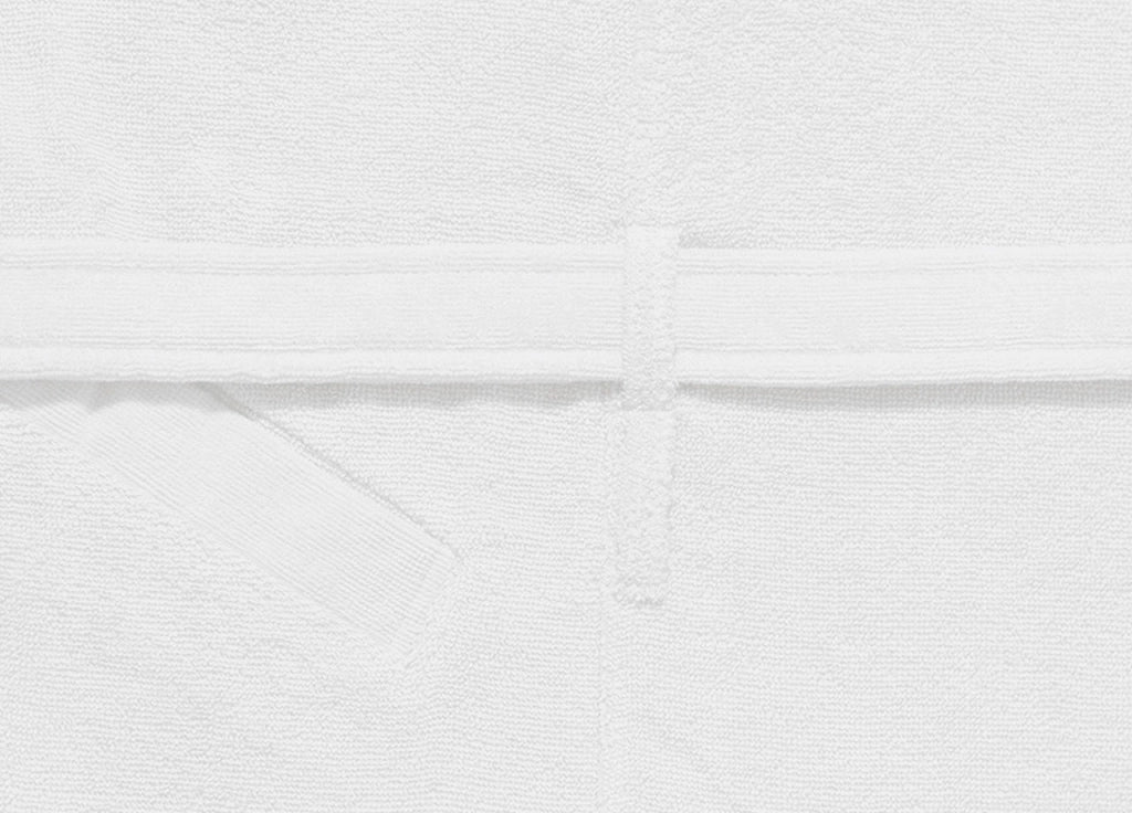 Accappatoio Con Cappuccio E Tasche In Spugna Mod. Joy Tinta Unita Bianco - M-L - Bianco