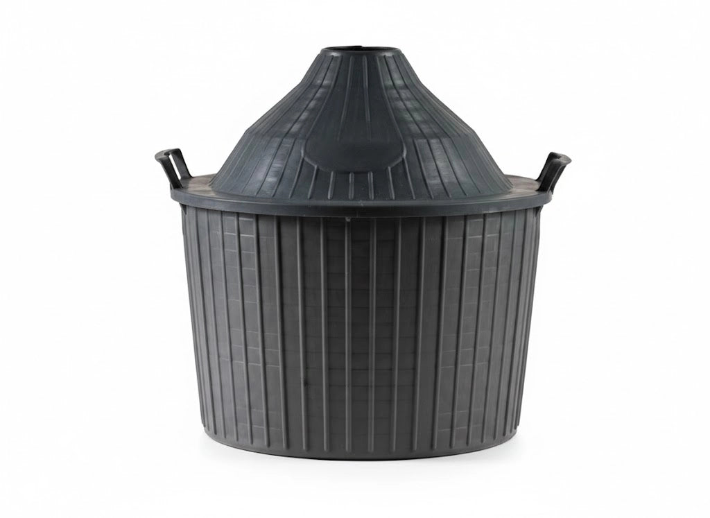 CESTO A CUPOLA IN PLASTICA PER DAMIGIANE  lt.54  chiuso