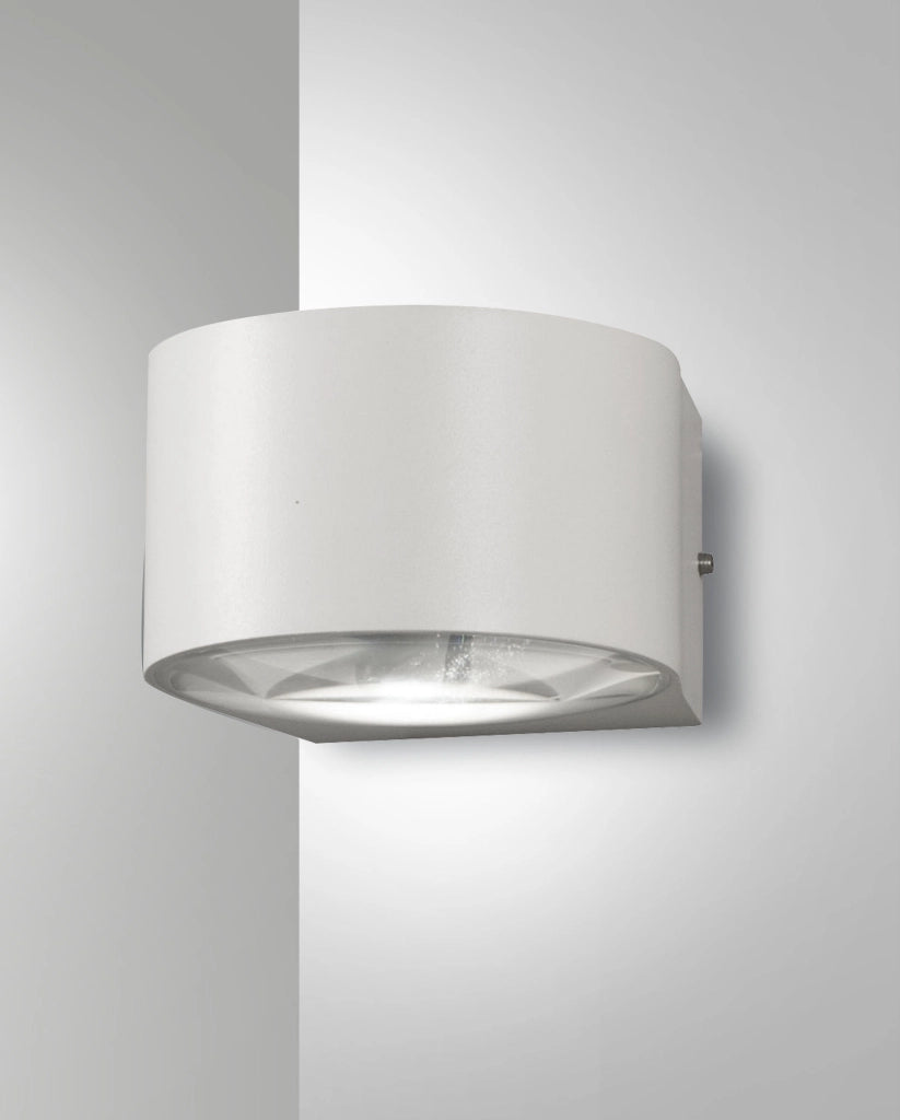 Lao Lampada da Parete Outdoor LED 12W 1080lm 3000K Colore Bianco in Alluminio e Vetro Cristallo IP65 Design Moderno ed Elegante