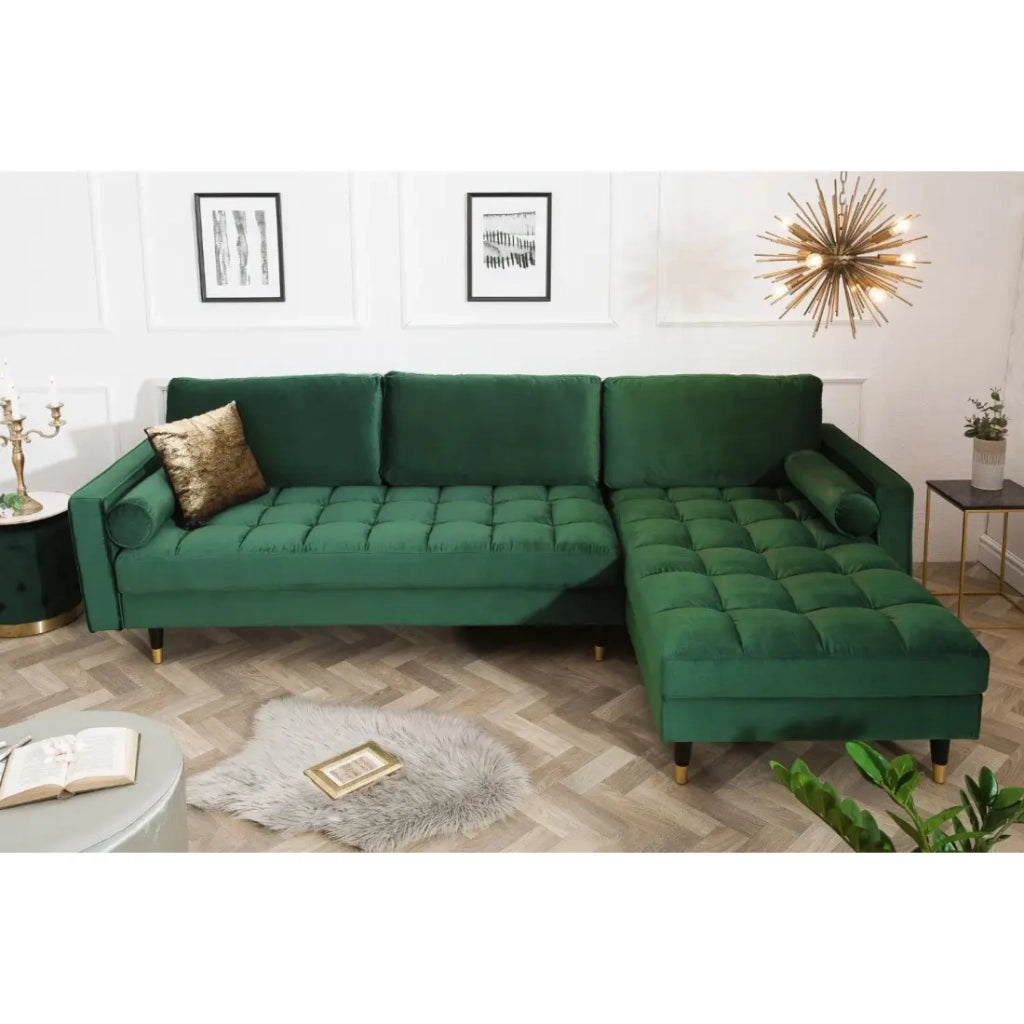Divano ad angolo KOLIRI verde smeraldo – 4 posti – Angolo destro – Divano di design in velluto e legno massiccio