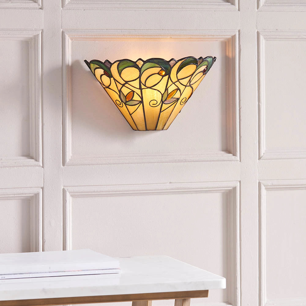 Applique Tiffany JAMELIA vetro floreale perline ambra E14 40W
