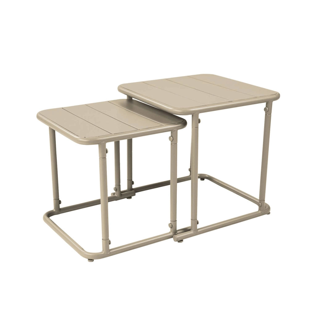 Set tavolini da esterno quadrati in acciaio, beige