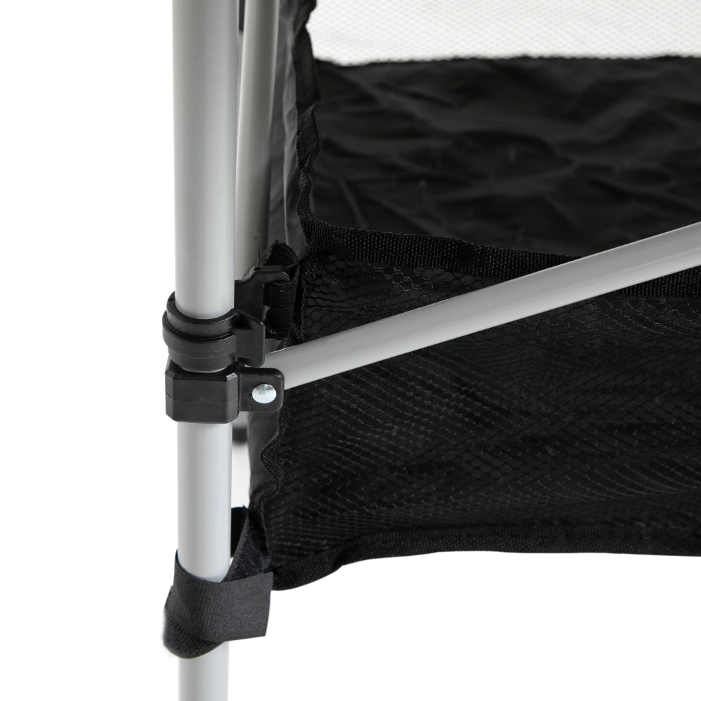 Tavolo da campeggio pieghevole con rete portaoggetti e borsa trasporto ¨C Xylo ¨C 70x70x69 cm argento