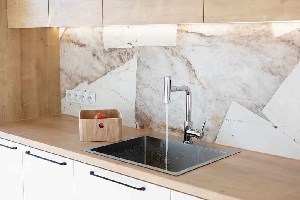 Rubinetto cucina 5 in 1 con bocca estraibile multifunzione – 4 flussi, aeratore Z-flow e design moderno