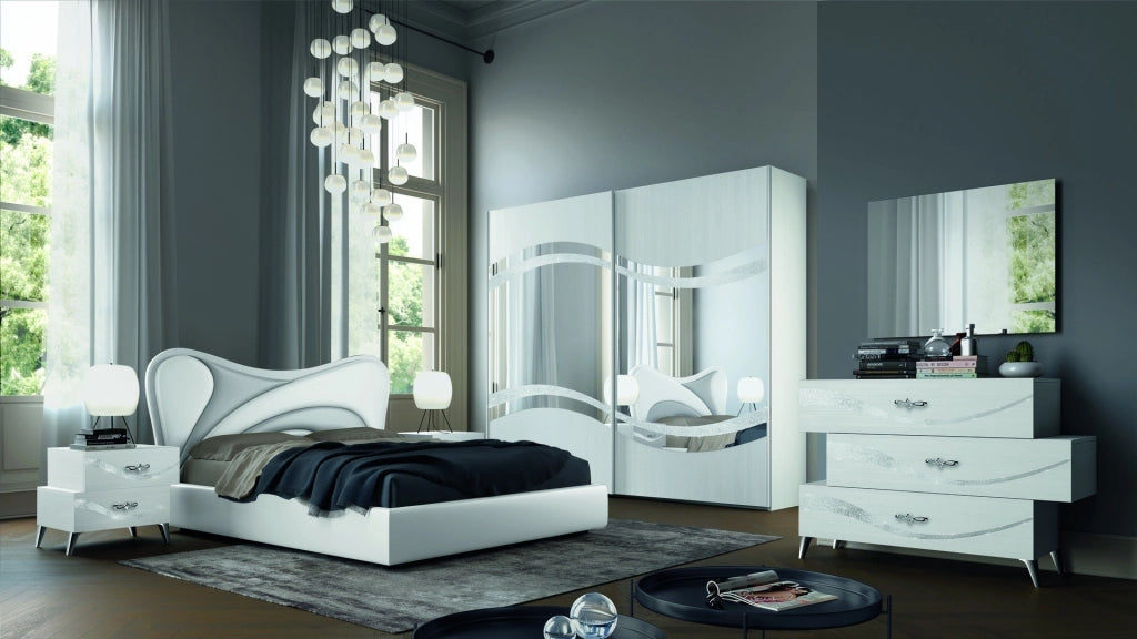 Camera da letto Delia bianco frassinato con decorazioni argento