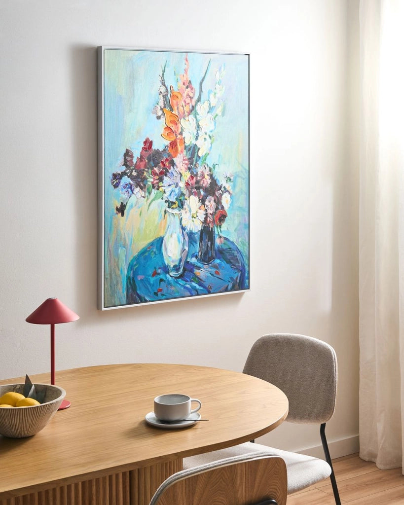 Quadro decorativo su tela blu con vaso di fiori, realizzato a mano con materiali sintetici e cornice in legno di pino, per il soggiorno