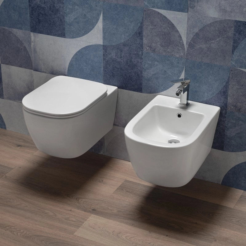 Sanitari Sospesi Wc senza Brida con Sedile ammortizzato soft clo