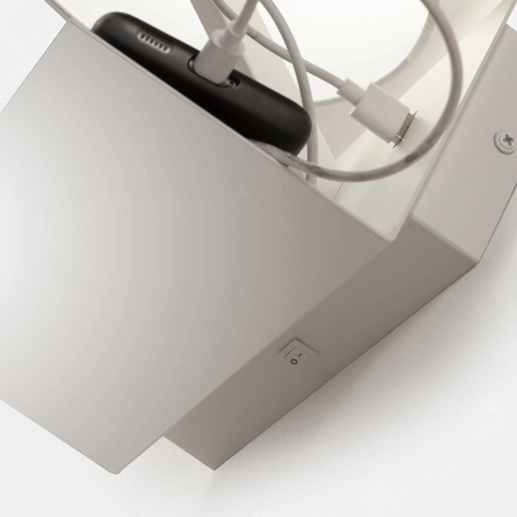 Applique con usb ALIEEN bianco