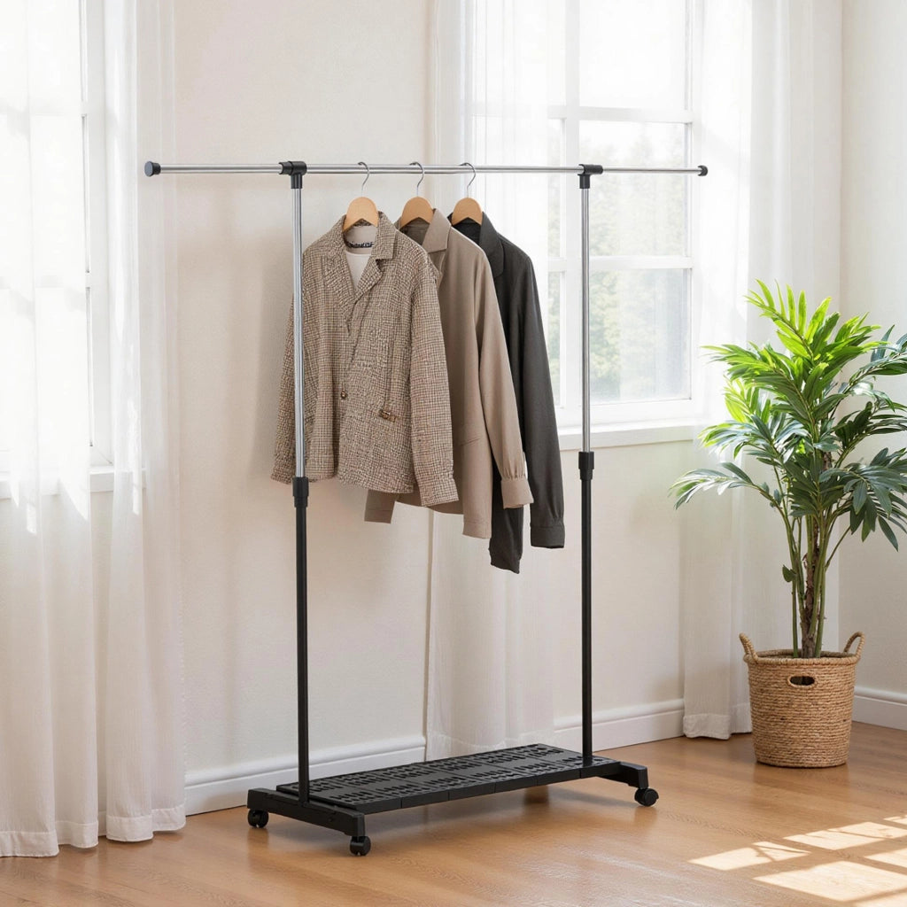 Scarpiera Mobile con Ruote e Ripiano ¨C Minimal ¨C 159x42x168 cm Nero e Argento