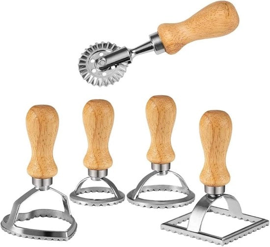 Set per formare ravioli a 5 pezzi con stampi e taglierini per pasta fresca