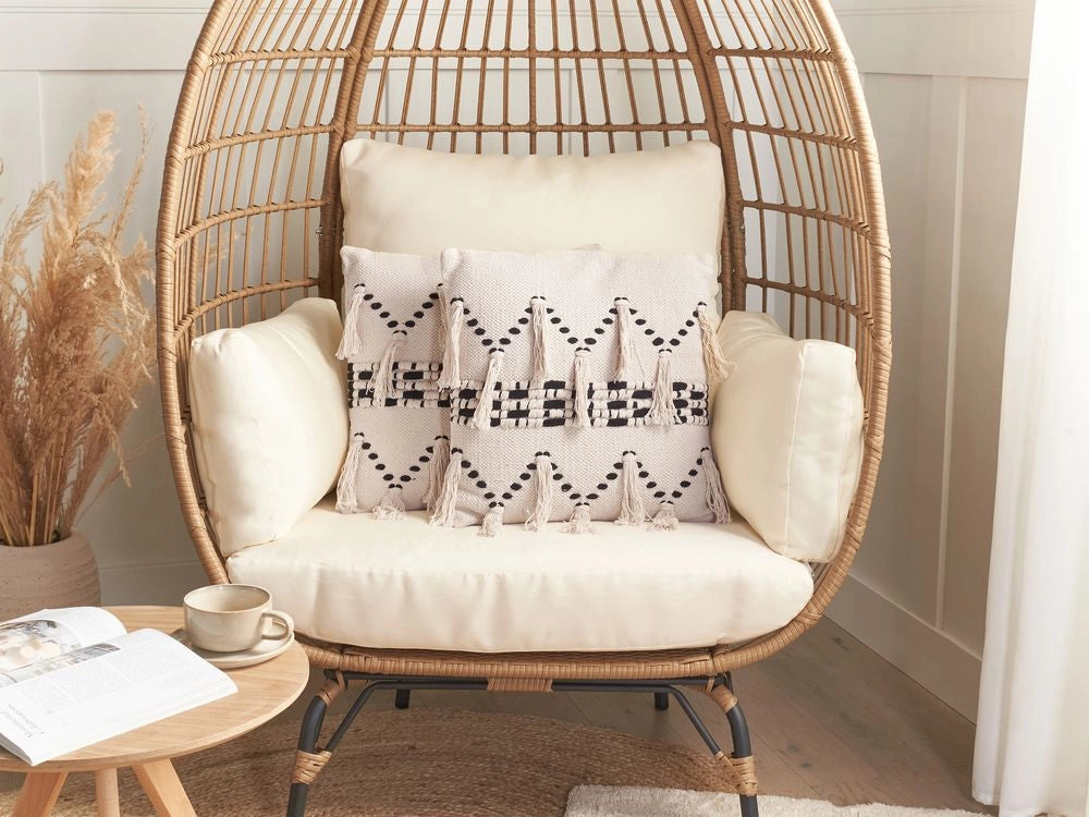 Set di 2 cuscini decorativi in cotone beige 45 x 45 cm con nappe Boho Decor