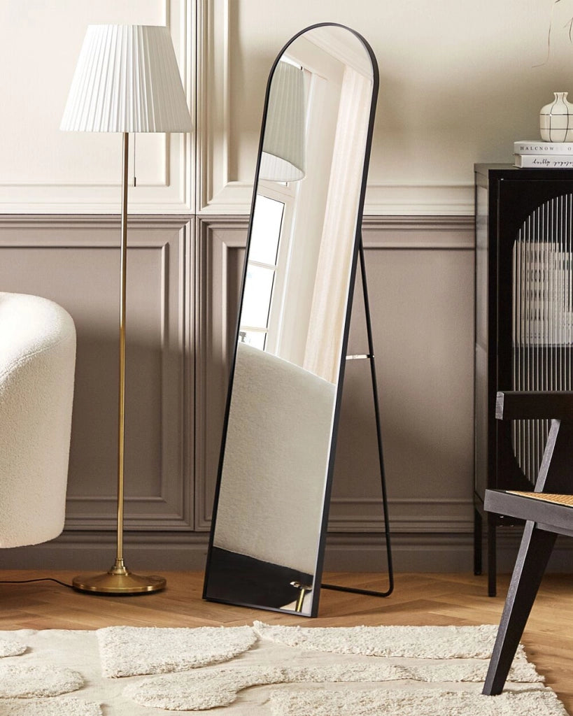 Specchio da terra ovale con telaio in metallo e supporto design moderno con cornice