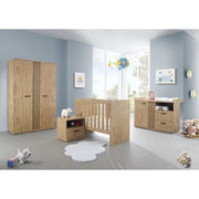 Camera per bambino TOMMY, letto trasformabile da 60x120 a 90x200, armadio, fasciatoio e comodino.