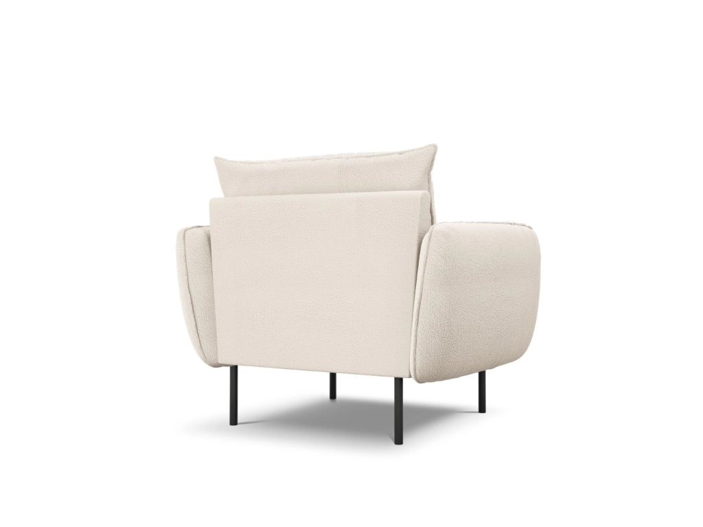 Cosmopolitan Design - Poltrona "Vienna" in bouclé beige 