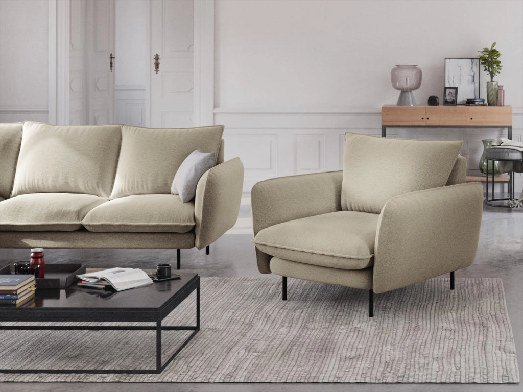 Cosmopolitan Design - Poltrona "Vienna" in tessuto strutturato beige 