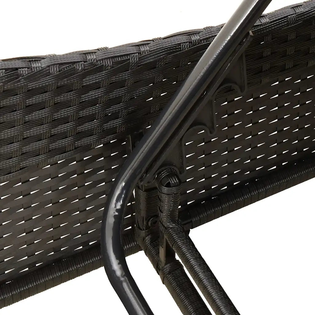 Lettino prendisole con cuscini nero 114x205x73 cm in polyrattan 368295