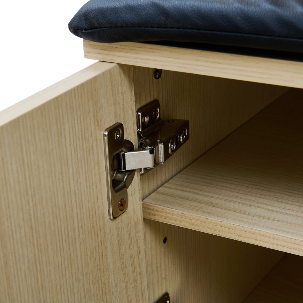 Mobile da ingresso con panca imbottita e 4 ganci; vano a 2 ante; MDF effetto legno chiaro; 60 × 35 × 179.5 cm