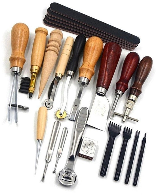 Kit di lavorazione del cuoio 19 pezzi - Attrezzatura professionale - Manici di legno per lavorazione del cuoio - Costruzione robusta - Ideale per il lavoro con il cuoio - Crea eleganti disegni - Kit di lavorazione del cuoio