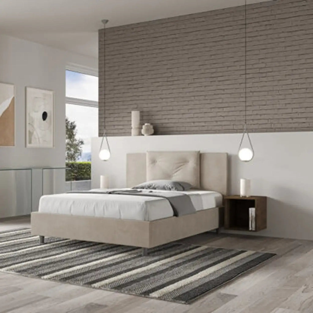 Letto matrimoniale francese con rete imbottito 140x200 microfibra sabbia Appia