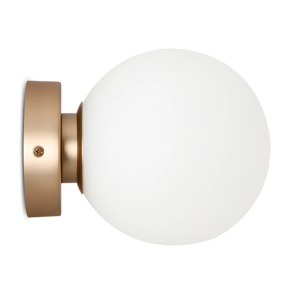 Applique Maytoni Basic Form ottone con globo bianco E14
