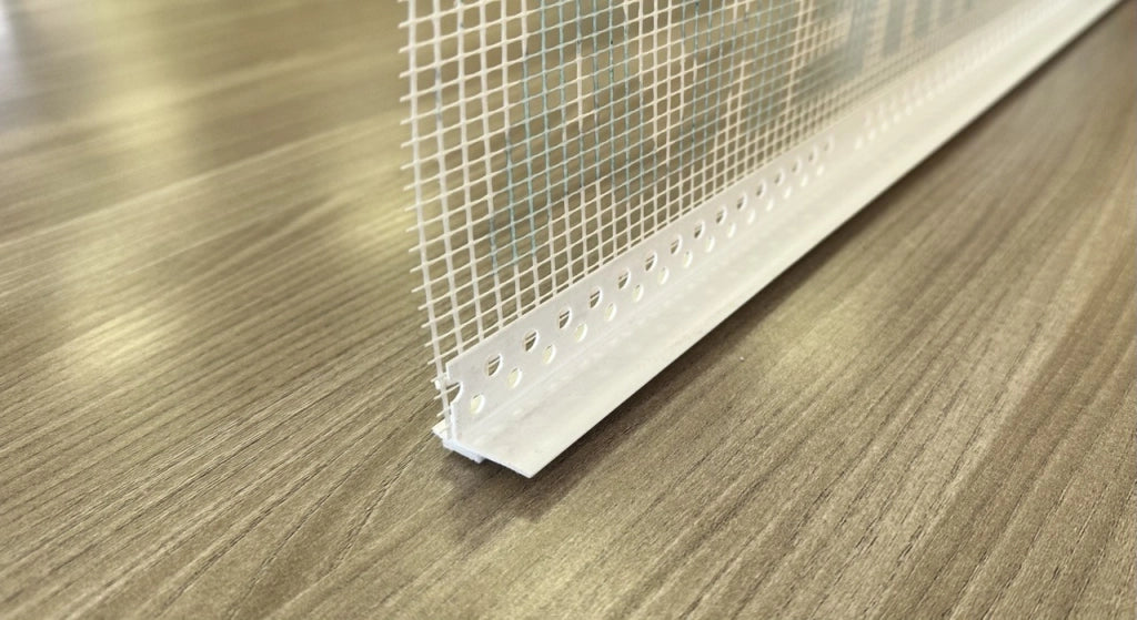 Profilo in pvc con rete per davanzale barra 2 metri - bianco
