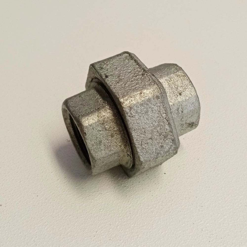 Raccordo ff 1''+1/2 bocchettone conico a 3 pezzi di ghisa zincata malleabile