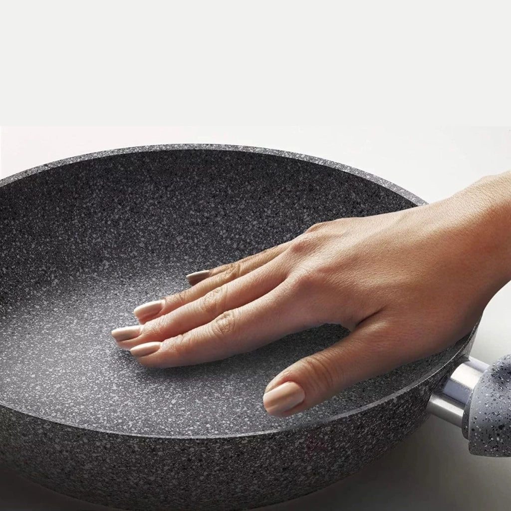 Padella antiaderente ad induzione Cuore di pietra 30 cm Accademia Mugnano