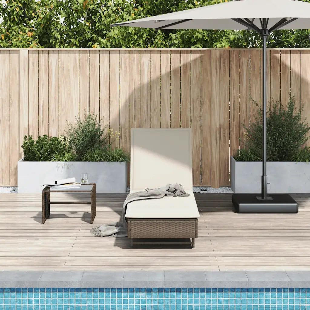 Lettino Prendisole con Ruote e Cuscino in Polyrattan Marrone 4104034