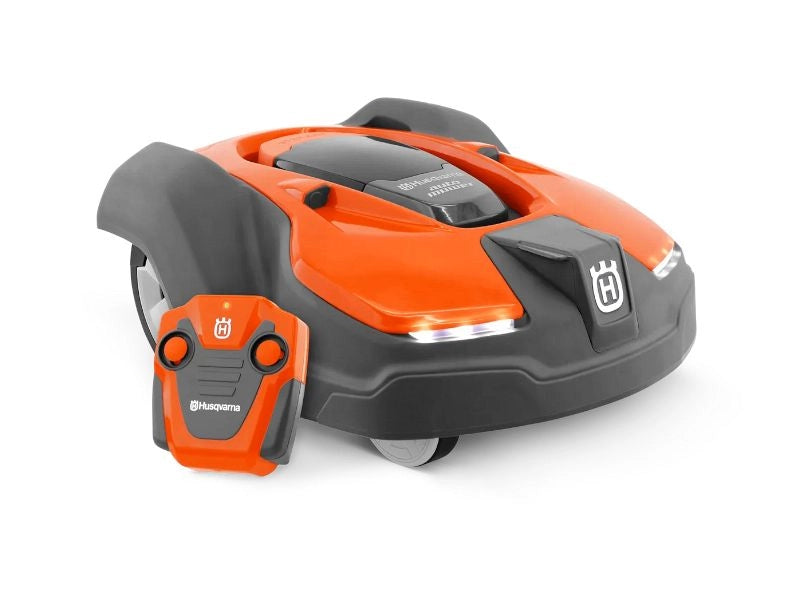 Automower giocattolo tagliaerba Husqvarna radiocomandato con fari a LED
