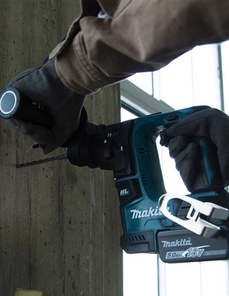 MAKITA Kit 18V MSL3P2 (DHR171 + DDF482 + DTD154 + 2 x 5,0 Ah + DC18RC + MAKPAC 2 + MAKPAC 3)