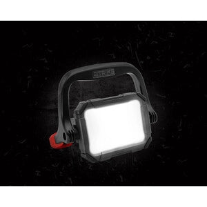 PROIETTORE LED STRIKE ADVANCED BATT RIC 30W 5700K- 1,0 pz