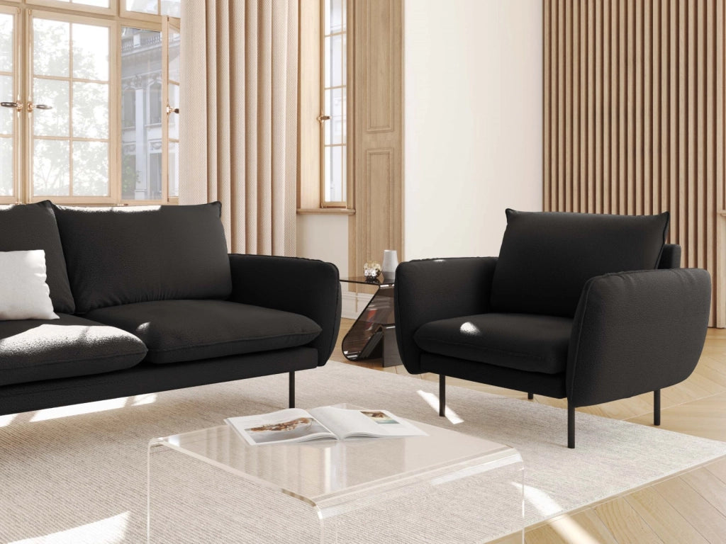 Cosmopolitan Design - Poltrona "Vienna" in bouclé nero 