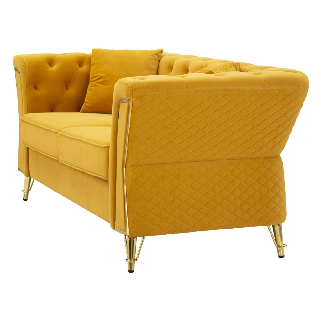 Divano Emy con cuscini in poliestere senape e gambe oro 162x83x76 cm
