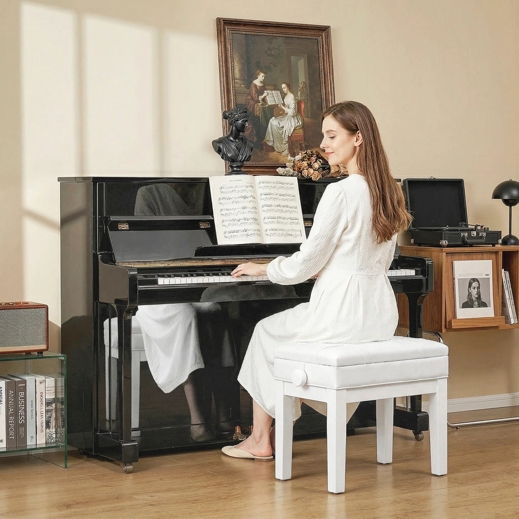 Sgabello regolabile in legno ¨C Minimal ¨C bianco