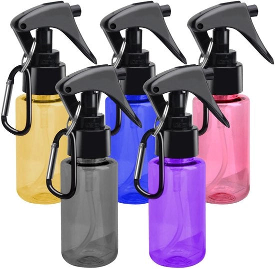 Set di Spray da 5 - 60 ml Capacità - Spray Mini con Gancio - Fiale PET Riciclabili - Adatti per Olio Essenziale - 6 Colori - Spray Mini Ricaricabile