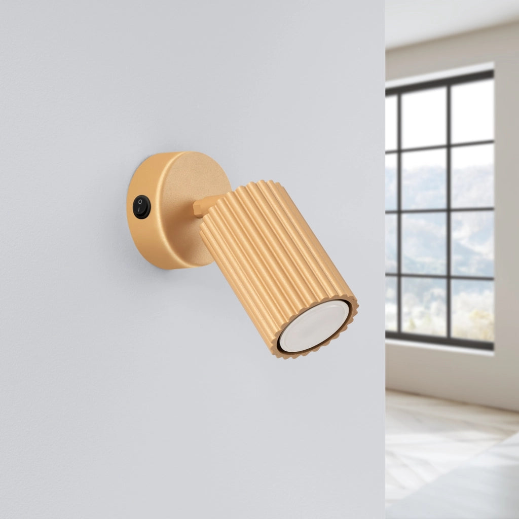 Lampada da parete KARBON oro con interruttore