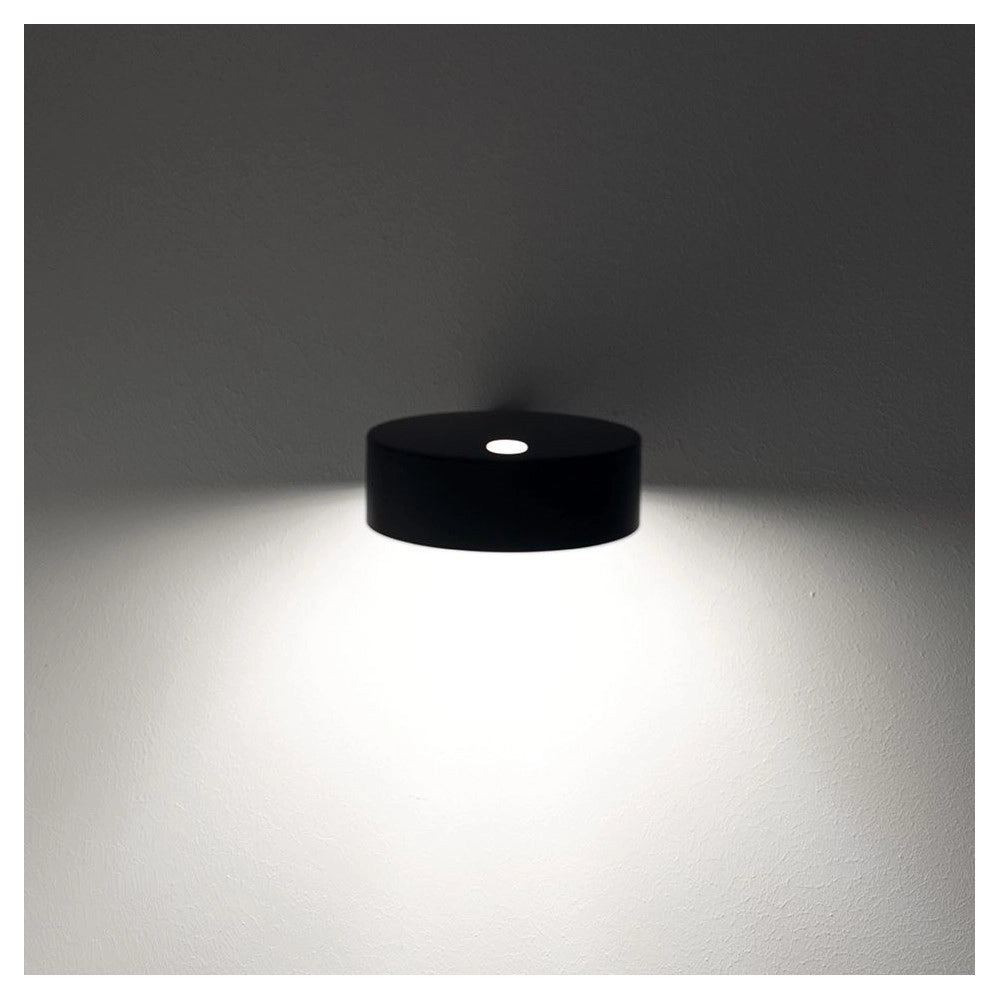 Zafferano Super O Lampada a led da parete Bianca ricaricabile e dimmerabile