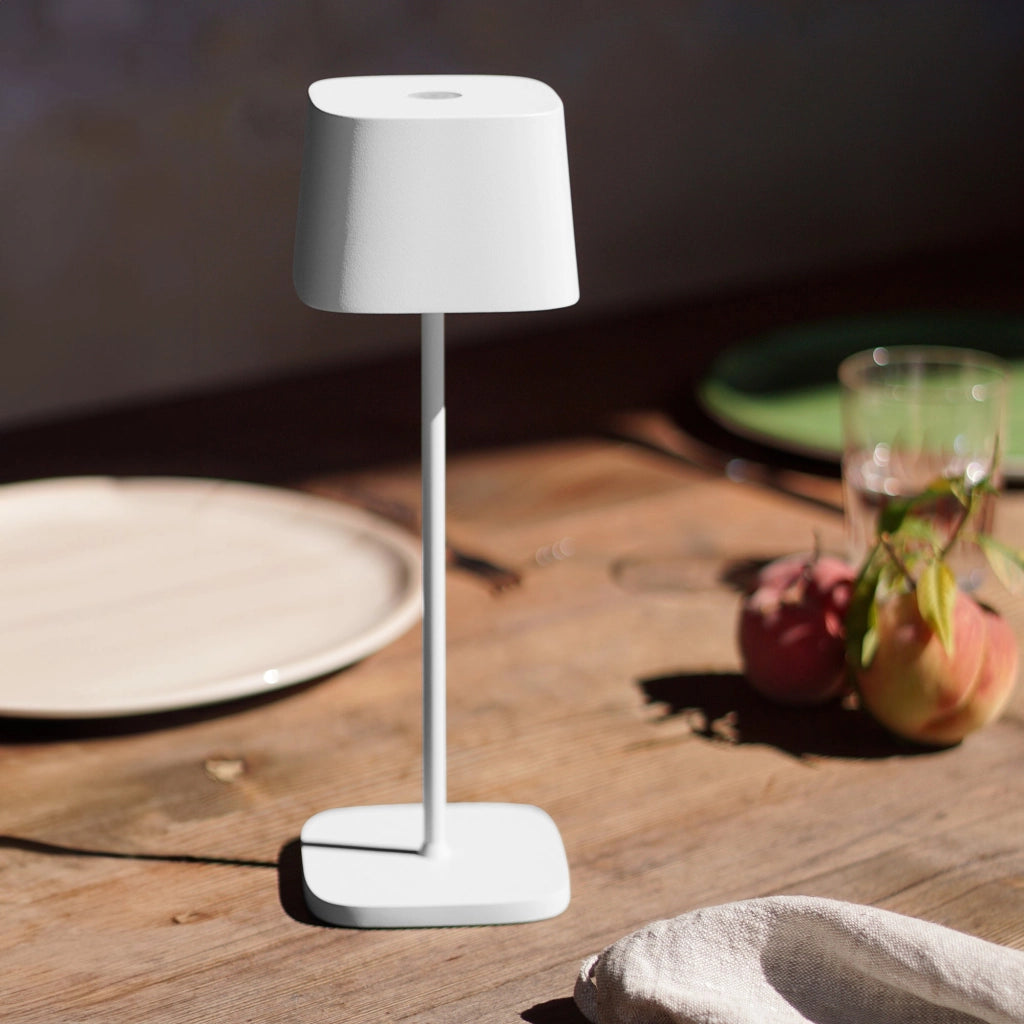Lampada a led da tavolo Ofelia Pro Bianca ricaricabile e dimmerabile